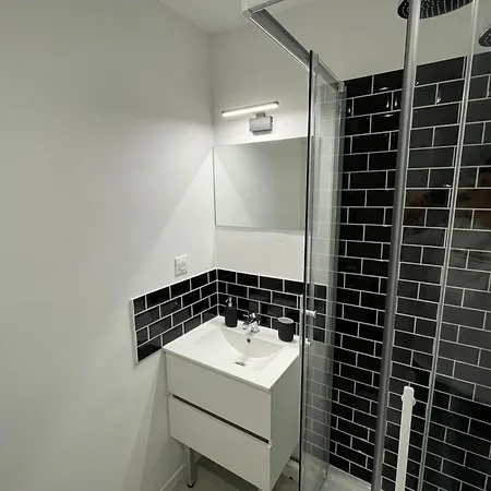 Charming T1 In The Heart Of Apartamento