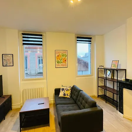 Charming T1 In The Heart Of Apartamento